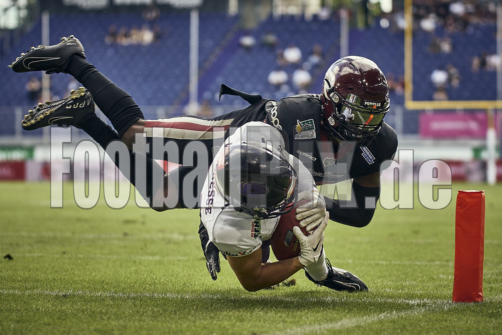 Das Halbfinale der European League of Football (ELF) Season 2023 Rhein Fire vs. Frankfurt Galaxy am 17.09.2023 im Stadion Schauinsland-Reisen-Arena, Margaretenstraße 5-7, 47055 Duisburg. Punkte Endstand 42 : 23. 
Bildnummer: 2023-09-17_0674 - FrankfurtGalaxy@RheinFire