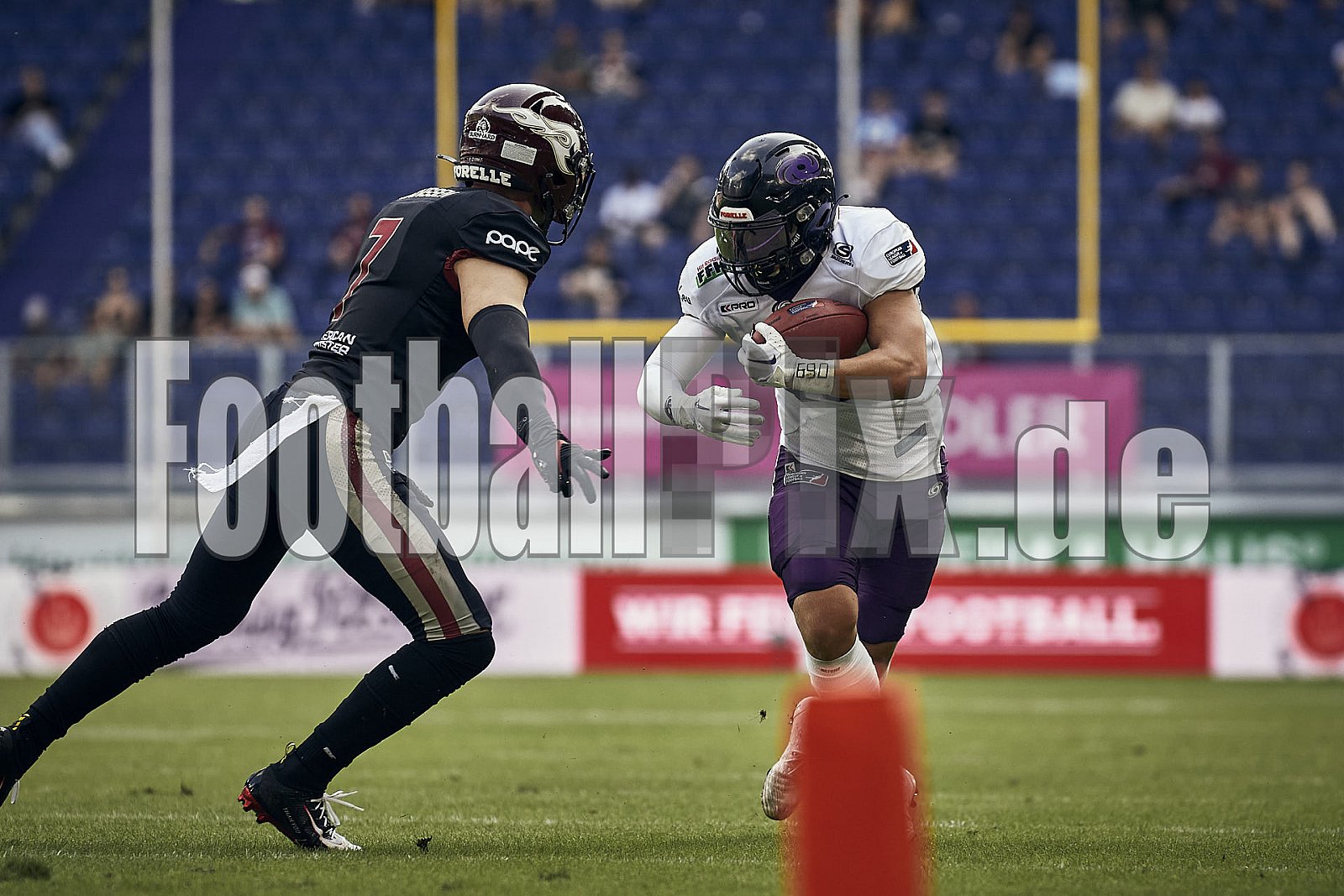 Das Halbfinale der European League of Football (ELF) Season 2023 Rhein Fire vs. Frankfurt Galaxy am 17.09.2023 im Stadion Schauinsland-Reisen-Arena, Margaretenstraße 5-7, 47055 Duisburg. Punkte Endstand 42 : 23. 
Bildnummer: 2023-09-17_0809 - FrankfurtGalaxy@RheinFire