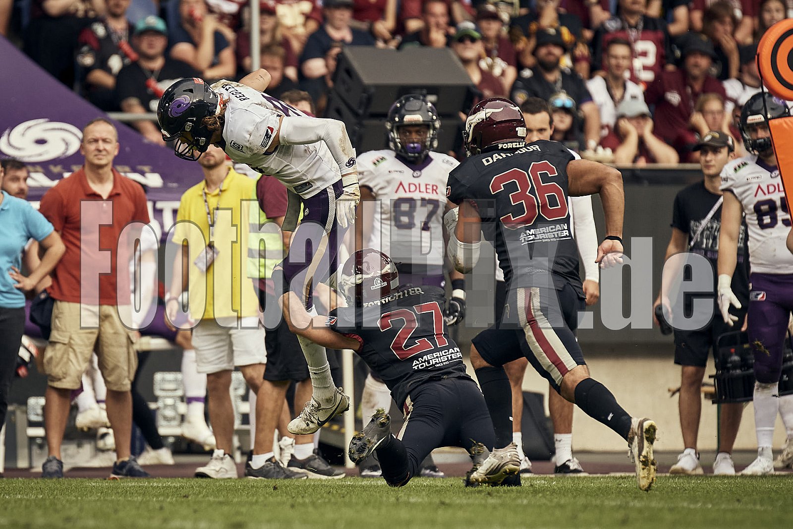 Das Halbfinale der European League of Football (ELF) Season 2023 Rhein Fire vs. Frankfurt Galaxy am 17.09.2023 im Stadion Schauinsland-Reisen-Arena, Margaretenstraße 5-7, 47055 Duisburg. Punkte Endstand 42 : 23. 
Bildnummer: 2023-09-17_1359 - FrankfurtGalaxy@RheinFire