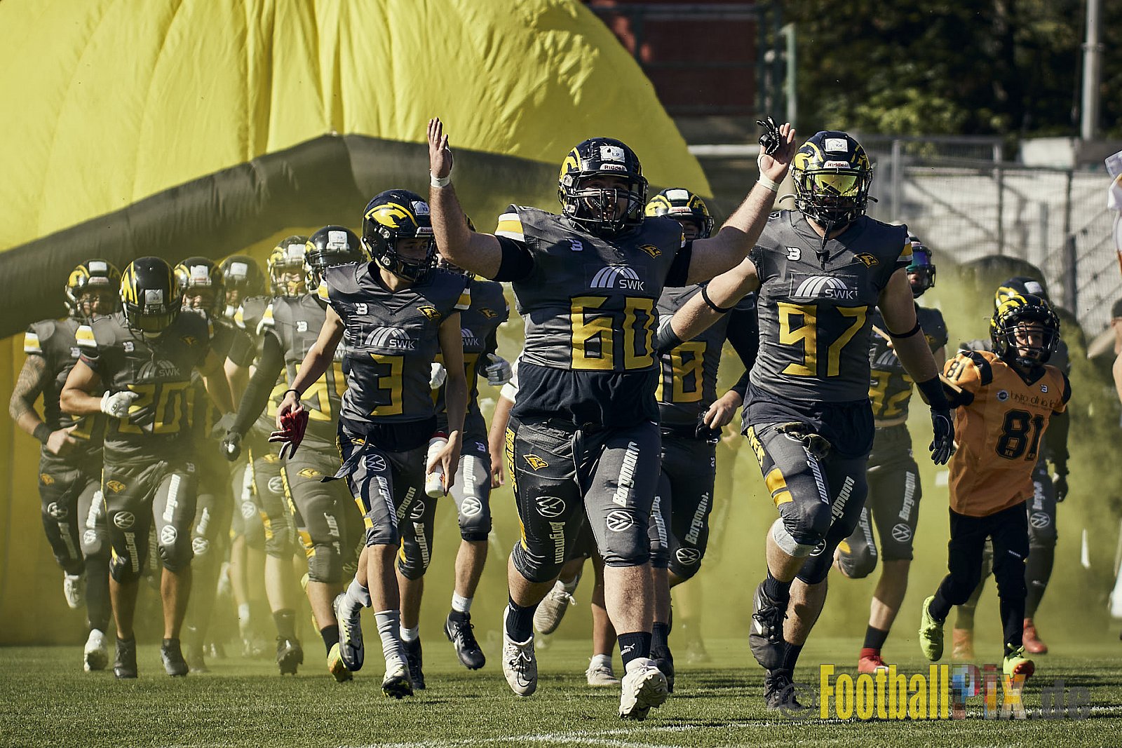Spiel der AFCV Regionalliga NRW Season 2023 Krefeld Ravens vs. Münster Mammuts am 24.09.2023 im Stadion Grotenburgstadion, Tiergartenstraße, Bockum, Krefeld, North Rhine-Westphalia, 47800, Germany. Punkte Endstand 45 : 0. 
Bildnummer: 2023-09-24_0014 - KrefeldRavensVsMMammuts