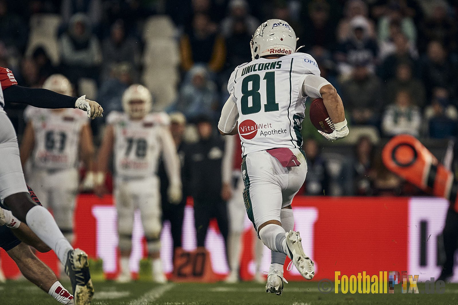 ERIMA GFL Bowl 2023 Potsdam Royals vs. Schwäbisch Hall Unicorns am 14.10.2023 im Stadion Hafenstraße, 45356 Essen. Die Potsdam Royals sind zum ersten Mal Deutscher Meister mit einem Punkte Endstand von 34 : 7. 
Bildnummer: 2023-10-14_0914 - GflBowl2023SchwaebischHallUnicornsVsPotsdamRoyals