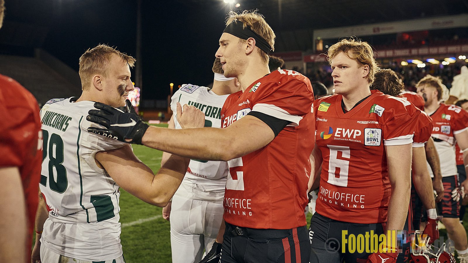 ERIMA GFL Bowl 2023 Potsdam Royals vs. Schwäbisch Hall Unicorns am 14.10.2023 im Stadion Hafenstraße, 45356 Essen. Die Potsdam Royals sind zum ersten Mal Deutscher Meister mit einem Punkte Endstand von 34 : 7. 
Bildnummer: 2023-10-14_1018 - GflBowl2023SchwaebischHallUnicornsVsPotsdamRoyals