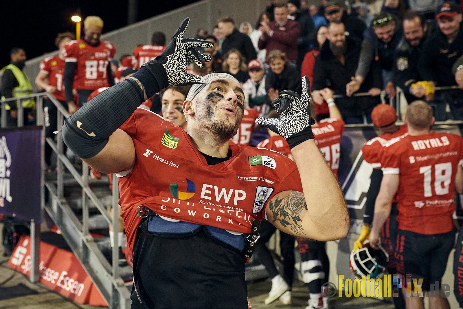 ERIMA GFL Bowl 2023 Potsdam Royals vs. Schwäbisch Hall Unicorns am 14.10.2023 im Stadion Hafenstraße, 45356 Essen. Die Potsdam Royals sind zum ersten Mal Deutscher Meister mit einem Punkte Endstand von 34 : 7. 
Bildnummer: 2023-10-14_1048 - GflBowl2023SchwaebischHallUnicornsVsPotsdamRoyals