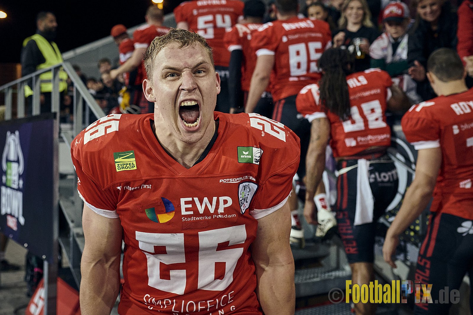 ERIMA GFL Bowl 2023 Potsdam Royals vs. Schwäbisch Hall Unicorns am 14.10.2023 im Stadion Hafenstraße, 45356 Essen. Die Potsdam Royals sind zum ersten Mal Deutscher Meister mit einem Punkte Endstand von 34 : 7. 
Bildnummer: 2023-10-14_1074 - GflBowl2023SchwaebischHallUnicornsVsPotsdamRoyals