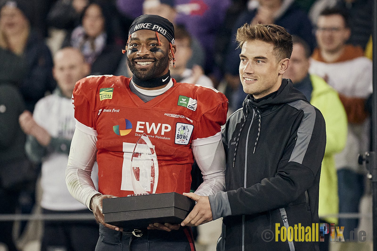 ERIMA GFL Bowl 2023 Potsdam Royals vs. Schwäbisch Hall Unicorns am 14.10.2023 im Stadion Hafenstraße, 45356 Essen. Die Potsdam Royals sind zum ersten Mal Deutscher Meister mit einem Punkte Endstand von 34 : 7. 
Bildnummer: 2023-10-14_1149 - GflBowl2023SchwaebischHallUnicornsVsPotsdamRoyals