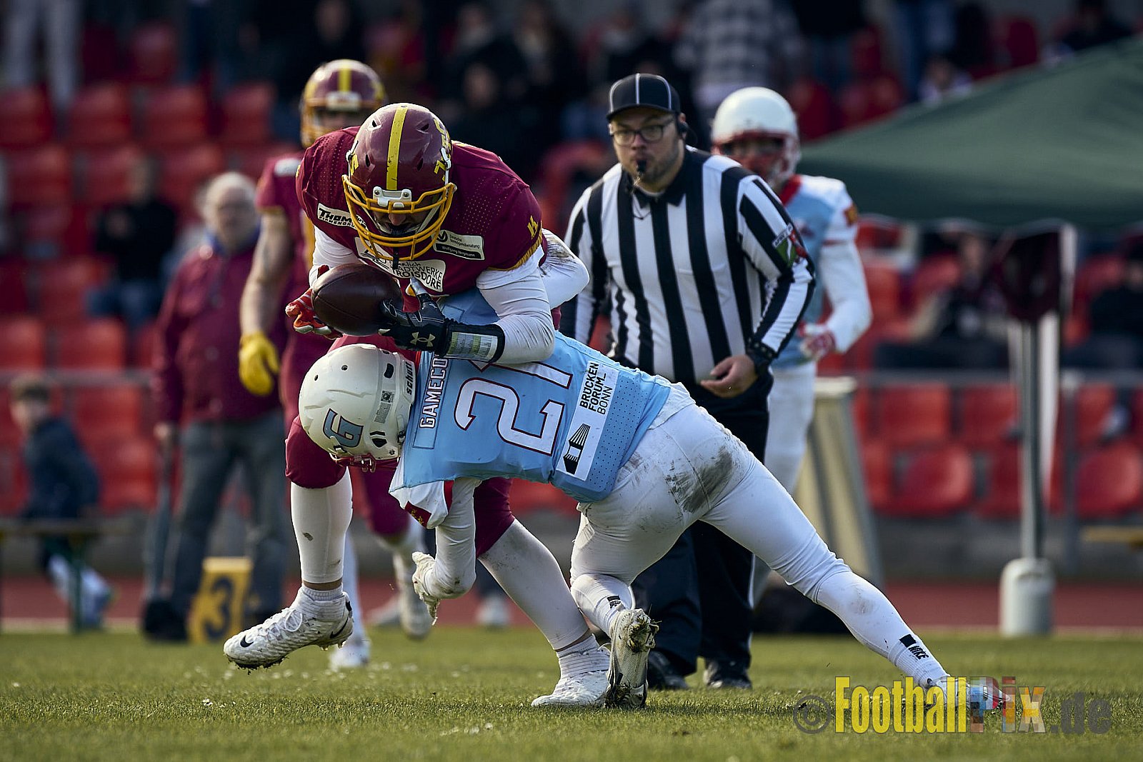 Spiel der Regionalliga AFCV NRW Season 2024 Troisdorf Jets vs. Bonn Gamecocks am 21.04.2024 im Aggerstadion Troisdorf, Punkte Endstand 28 : 07.
[Bildnummer: 2024-04-21_245] - TroisdorfJetsVsBonnGamecocks
