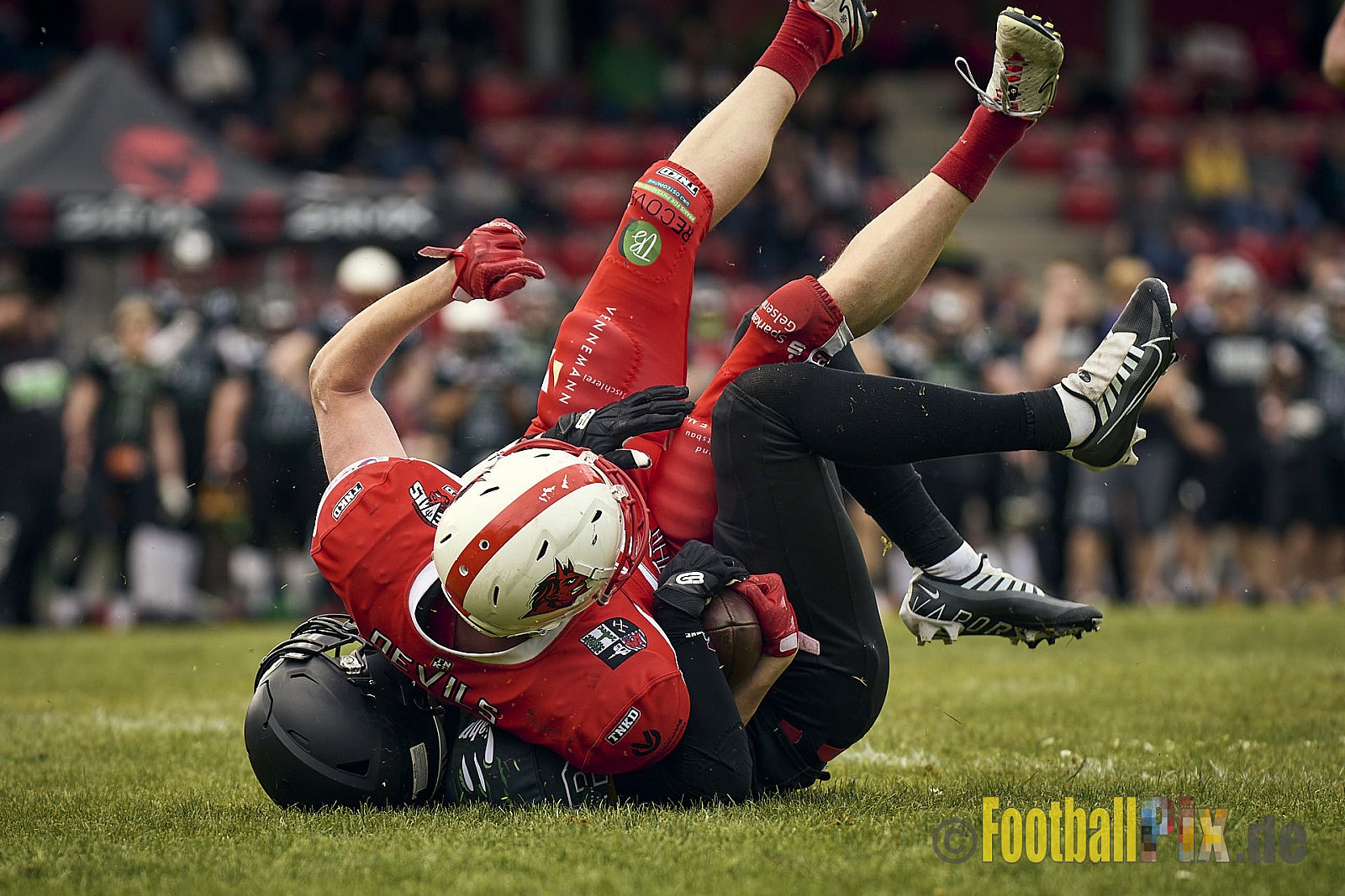 AFCV Verbandsliga Season 2024 Rheine Raptors vs. Gelsenkirchen Devils am 28.04.2024 im Jahnstadion, Schützenstraße, 48429 Rheine, Punkte Endstand 28 : 31.
[Bildnummer: 2024-04-28_0190] - RheineRaptorsVsGelsenkirchenDevils