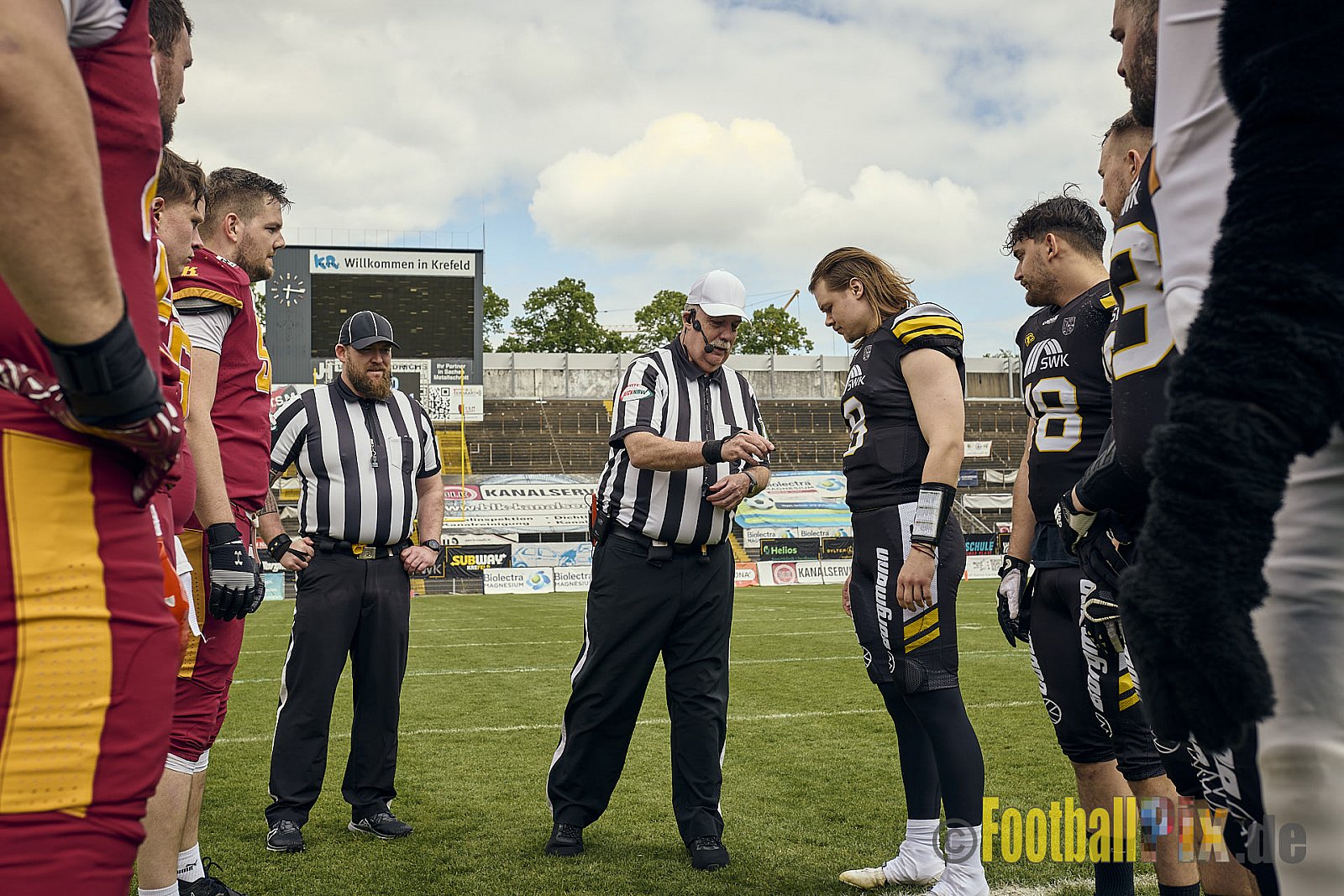 AFCV Regionalliga Season 2024 Krefeld Ravens vs. Troisdorf Jets am 05.05.2024 im Stadion Grotenburg, Tiergartenstraße 165, 47800 Krefeld, Punkte Endstand 46 : 14.
[Bildnummer: 2024-05-05_0085] - KrefeldRavensVsTroisdorfJets