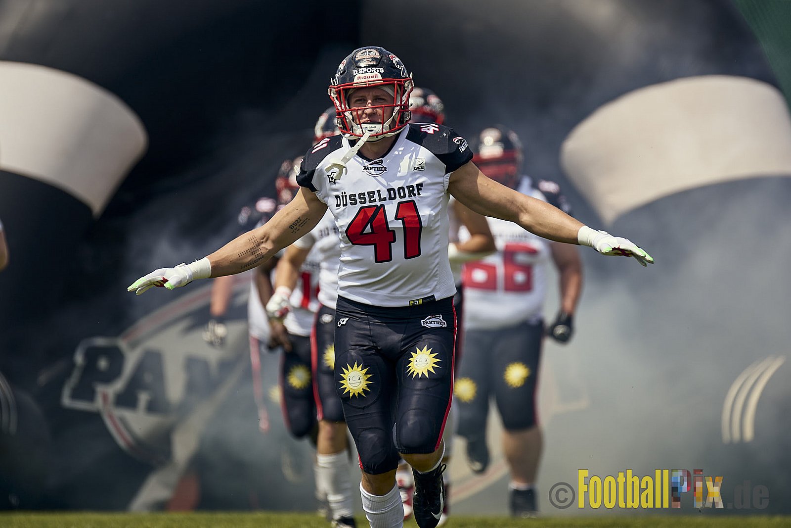 GFL2 Season 2024 Düsseldorf Panther vs. Bielefeld Bulldogs am 09.06.2024 im Bezirks Sportanlage Benrath, Nürnberger Straße, Benrath, Stadtbezirk 9, Dusseldorf, North Rhine – Westphalia, 40599, Germany. Punkte Endstand 30 : 0. - DPantherVsBielefeldBulldogs