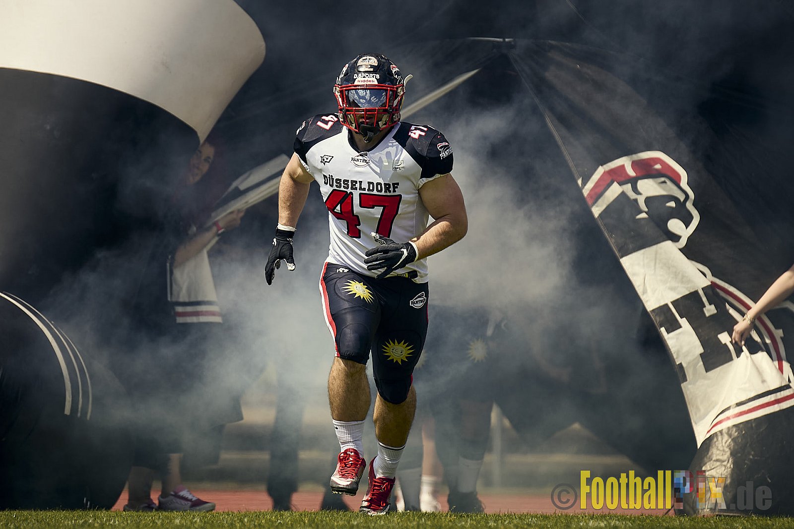 GFL2 Season 2024 Düsseldorf Panther vs. Bielefeld Bulldogs am 09.06.2024 im Bezirks Sportanlage Benrath, Nürnberger Straße, Benrath, Stadtbezirk 9, Dusseldorf, North Rhine – Westphalia, 40599, Germany. Punkte Endstand 30 : 0. - DPantherVsBielefeldBulldogs