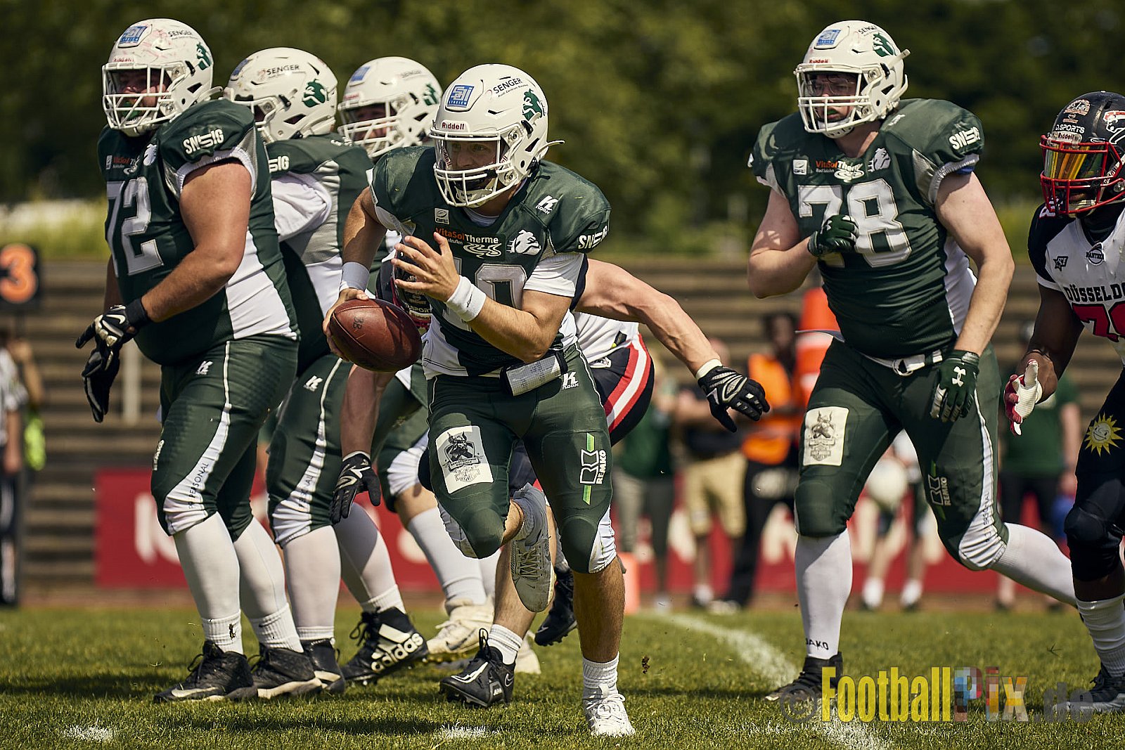 GFL2 Season 2024 Düsseldorf Panther vs. Bielefeld Bulldogs am 09.06.2024 im Bezirks Sportanlage Benrath, Nürnberger Straße, Benrath, Stadtbezirk 9, Dusseldorf, North Rhine – Westphalia, 40599, Germany. Punkte Endstand 30 : 0. - DPantherVsBielefeldBulldogs