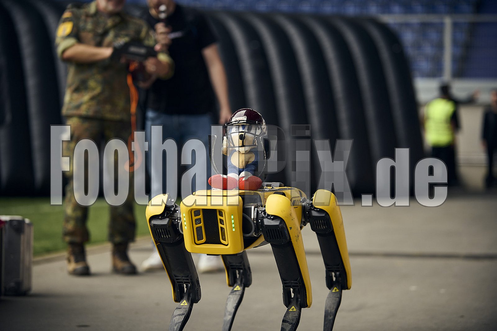 13.Spielwoche der European League of Football (ELF) Season 2024 Berlin Thunder at Rhein Fire am 18.08.2024 im Stadion . Spiel Endstand 14 : 47. Bildnummer: 2024-08-18_0059 - Elf BerlinThunderAtRheinFire