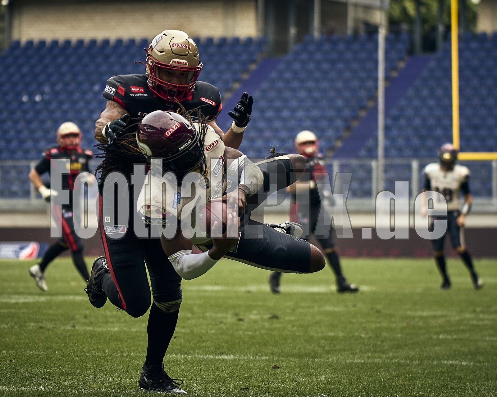 13.Spielwoche der European League of Football (ELF) Season 2024 Berlin Thunder at Rhein Fire am 18.08.2024 im Stadion . Spiel Endstand 14 : 47. Bildnummer: 2024-08-18_0579 - Elf BerlinThunderAtRheinFire