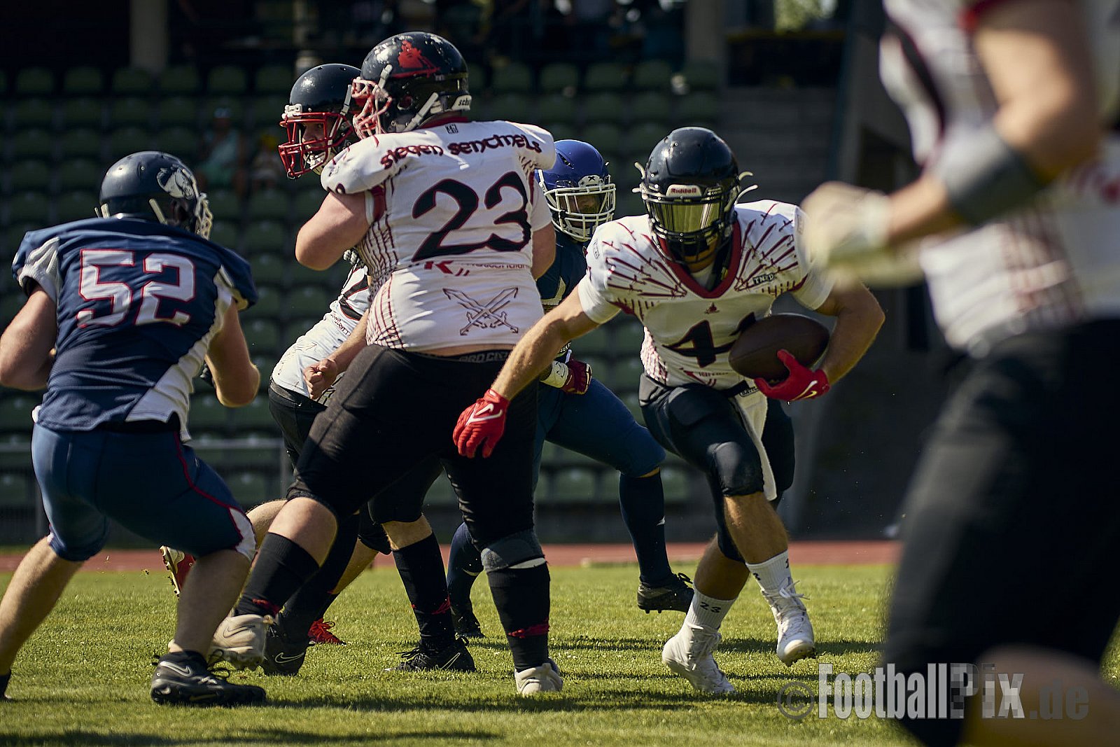 AFCV Verbandsliga NRW Season 2024 Recklinghausen Chargers vs. Siegen Sentinels am 24.08.2024 im Stadion Hohenhorst, Recklinghausen, Punkte Endstand 4 : 7.
[Bildnummer: 2024-08-24_0072] - RecklinghausenChargersVsSiegenSentinels