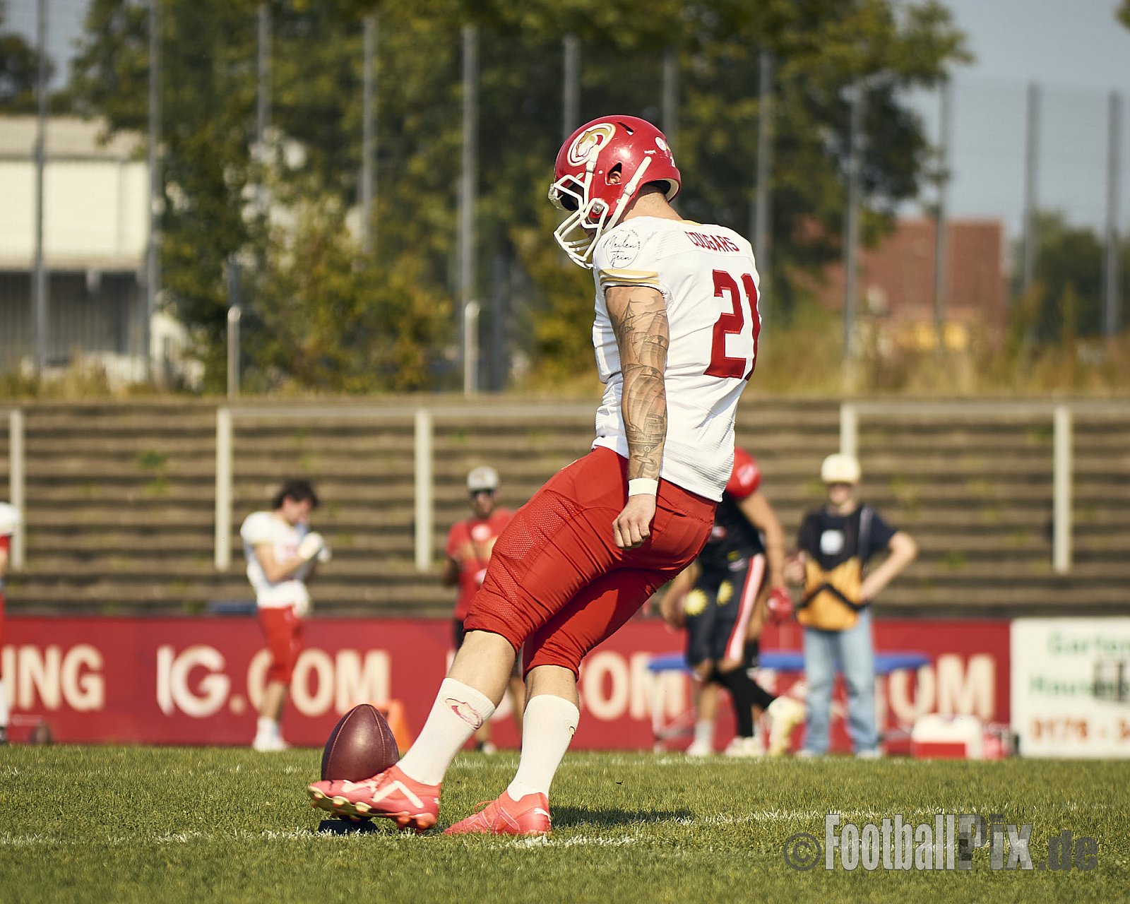 GFL2 Season 2024 Düsseldorf Panther vs. Lübeck Cougars am 31.08.2024 im Bezirks Sportanlage Benrath, Nürnberger Straße, Benrath, Stadtbezirk 9, Dusseldorf, North Rhine-Westphalia, 40599, Germany. Punkte Endstand 16 : 10. - DPantherVsLuebeckCougars