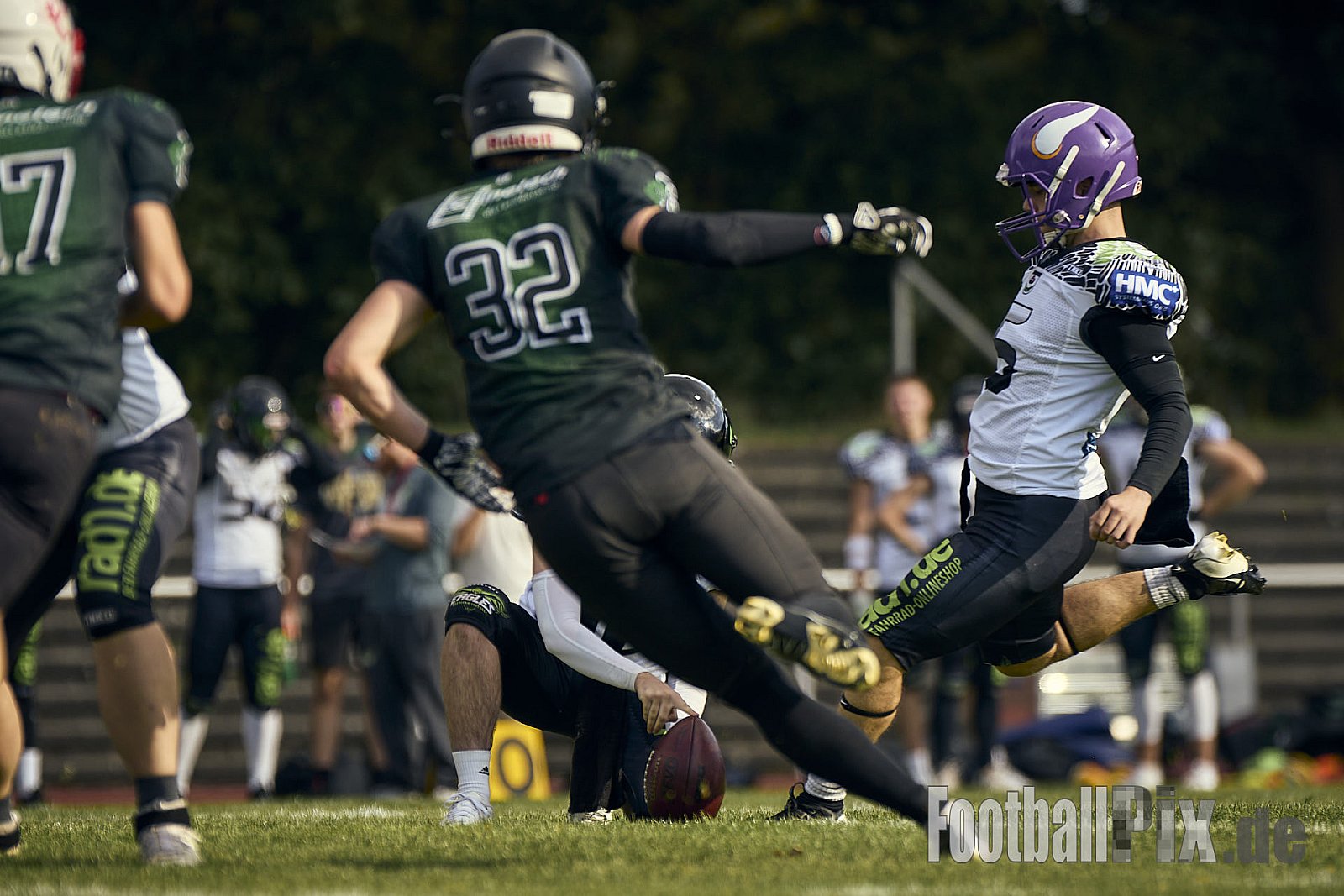 AFCV VL NRW | Rheine Raptors vs. Lippstadt Eagles | 29.09.2024 | Jahnstadion, Schützenstraße, Südesch, Eschendorf, Rheine, Kreis Steinfurt, North Rhine-Westphalia, 48429, Germany | Punkte Endstand 03 : 14 | Bildnummer: 2024-09-29_0239 - RheineRaptorsVsLippstadtEagles