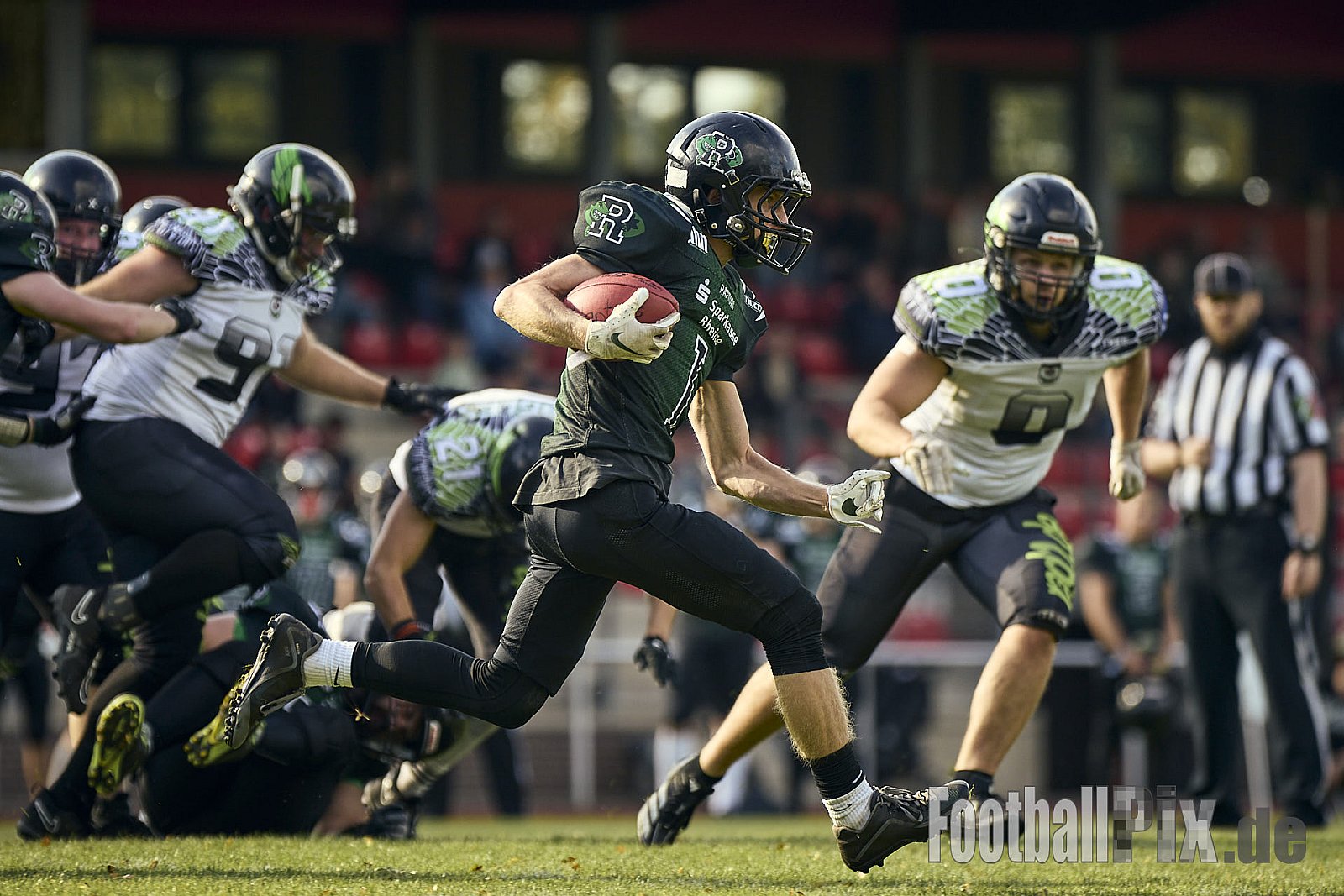 AFCV VL NRW | Rheine Raptors vs. Lippstadt Eagles | 29.09.2024 | Jahnstadion, Schützenstraße, Südesch, Eschendorf, Rheine, Kreis Steinfurt, North Rhine-Westphalia, 48429, Germany | Punkte Endstand 03 : 14 | Bildnummer: 2024-09-29_0351 - RheineRaptorsVsLippstadtEagles
