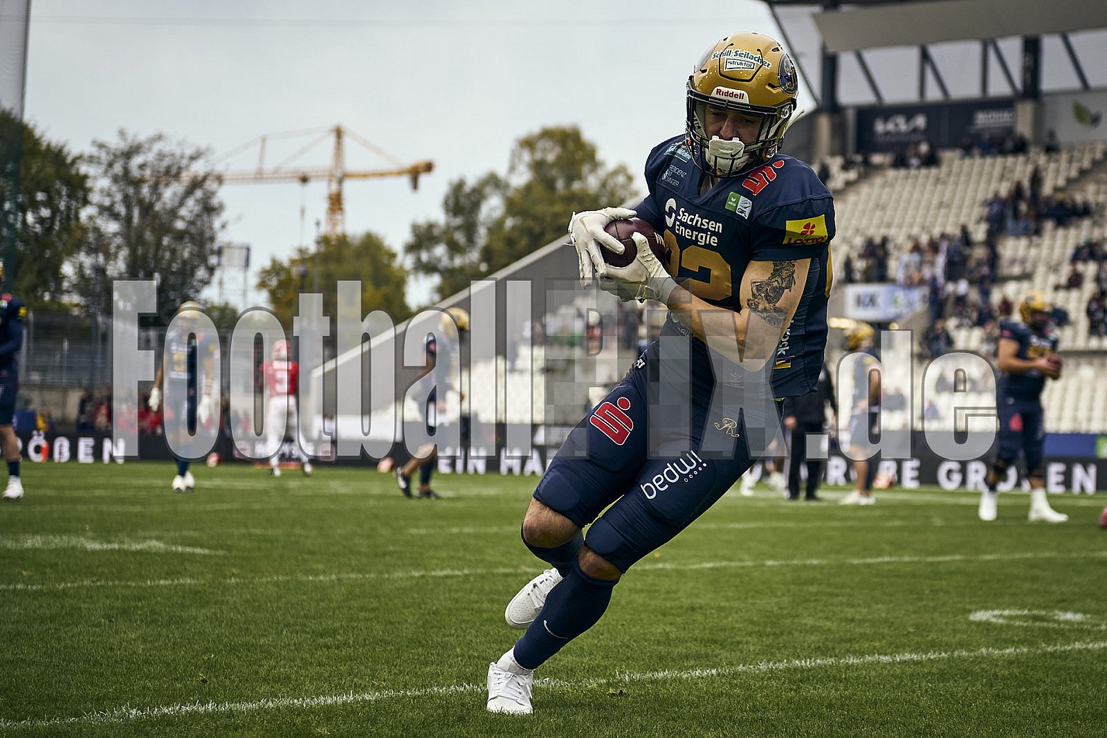 GFL Bowl | Potsdam Royals vs. Dresden Monarchs | 12.10.2024 | Stadion an der Hafenstraße, 97A, Hafenstraße, Vogelheim, Stadtbezirk V, Essen, North Rhine-Westphalia, 45356, Germany | Punkte Endstand 27 : 21 | Bildnummer: 2024-10-12_0030 - GFLBowl2024PotsdamRoyalsVsDresdenMonarchs