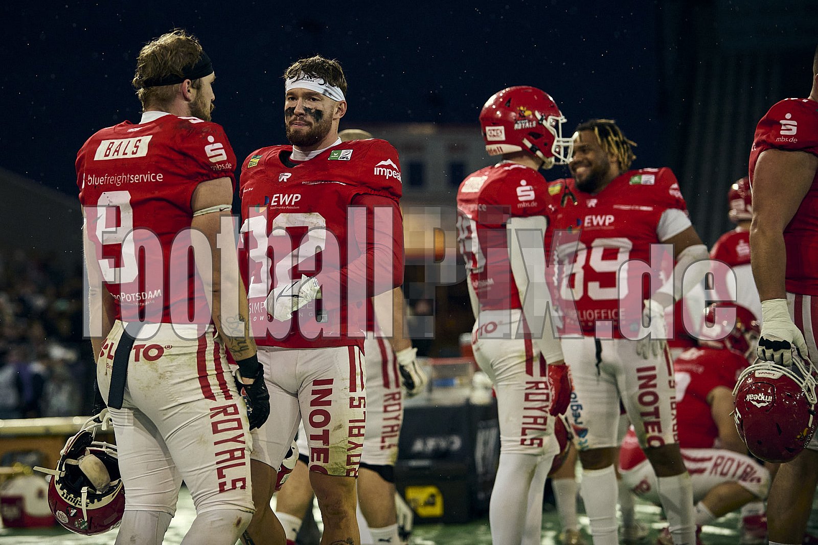 GFL Bowl | Potsdam Royals vs. Dresden Monarchs | 12.10.2024 | Stadion an der Hafenstraße, 97A, Hafenstraße, Vogelheim, Stadtbezirk V, Essen, North Rhine-Westphalia, 45356, Germany | Punkte Endstand 27 : 21 | Bildnummer: 2024-10-12_0677 - GFLBowl2024PotsdamRoyalsVsDresdenMonarchs