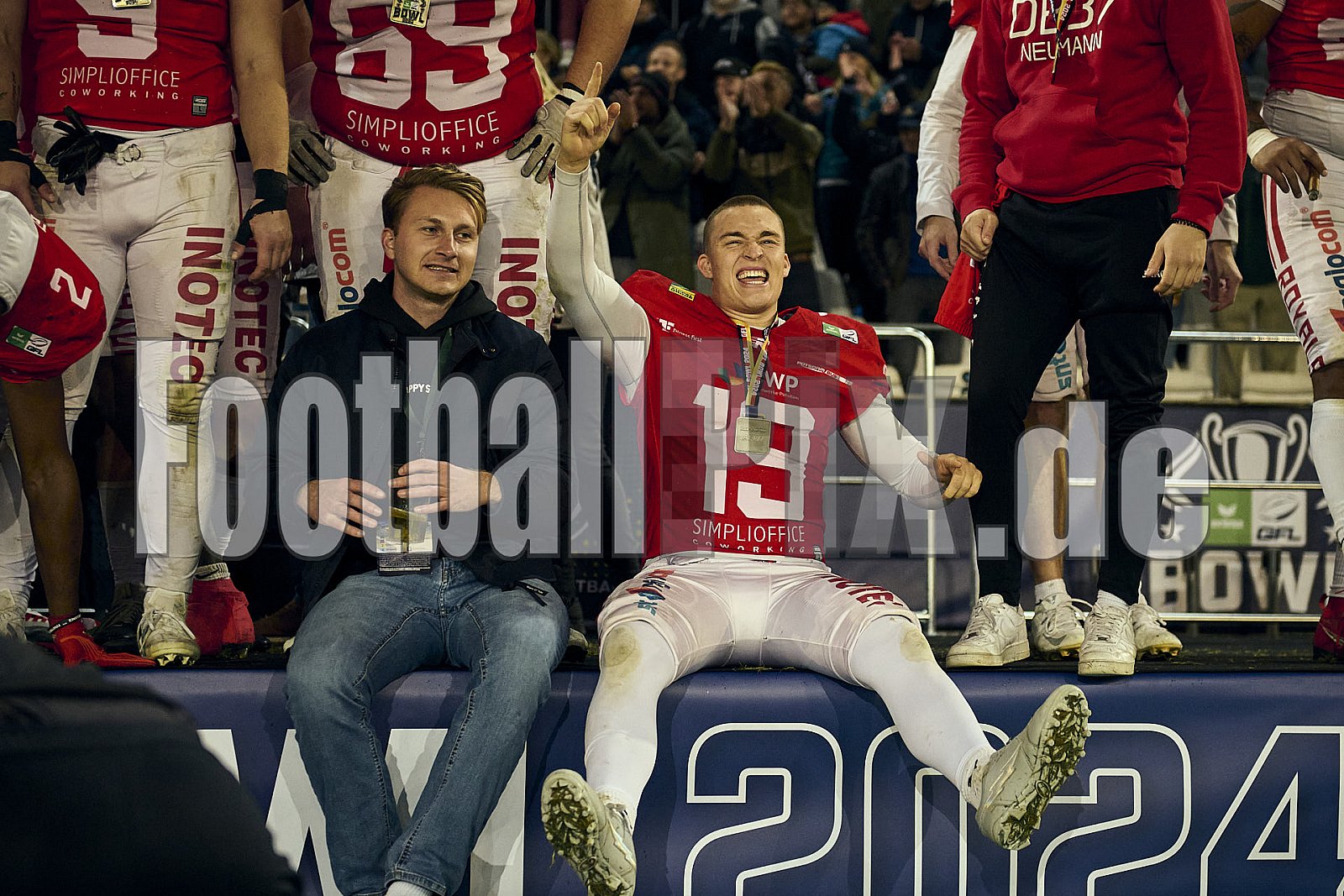 GFL Bowl | Potsdam Royals vs. Dresden Monarchs | 12.10.2024 | Stadion an der Hafenstraße, 97A, Hafenstraße, Vogelheim, Stadtbezirk V, Essen, North Rhine-Westphalia, 45356, Germany | Punkte Endstand 27 : 21 | Bildnummer: 2024-10-12_1036 - GFLBowl2024PotsdamRoyalsVsDresdenMonarchs