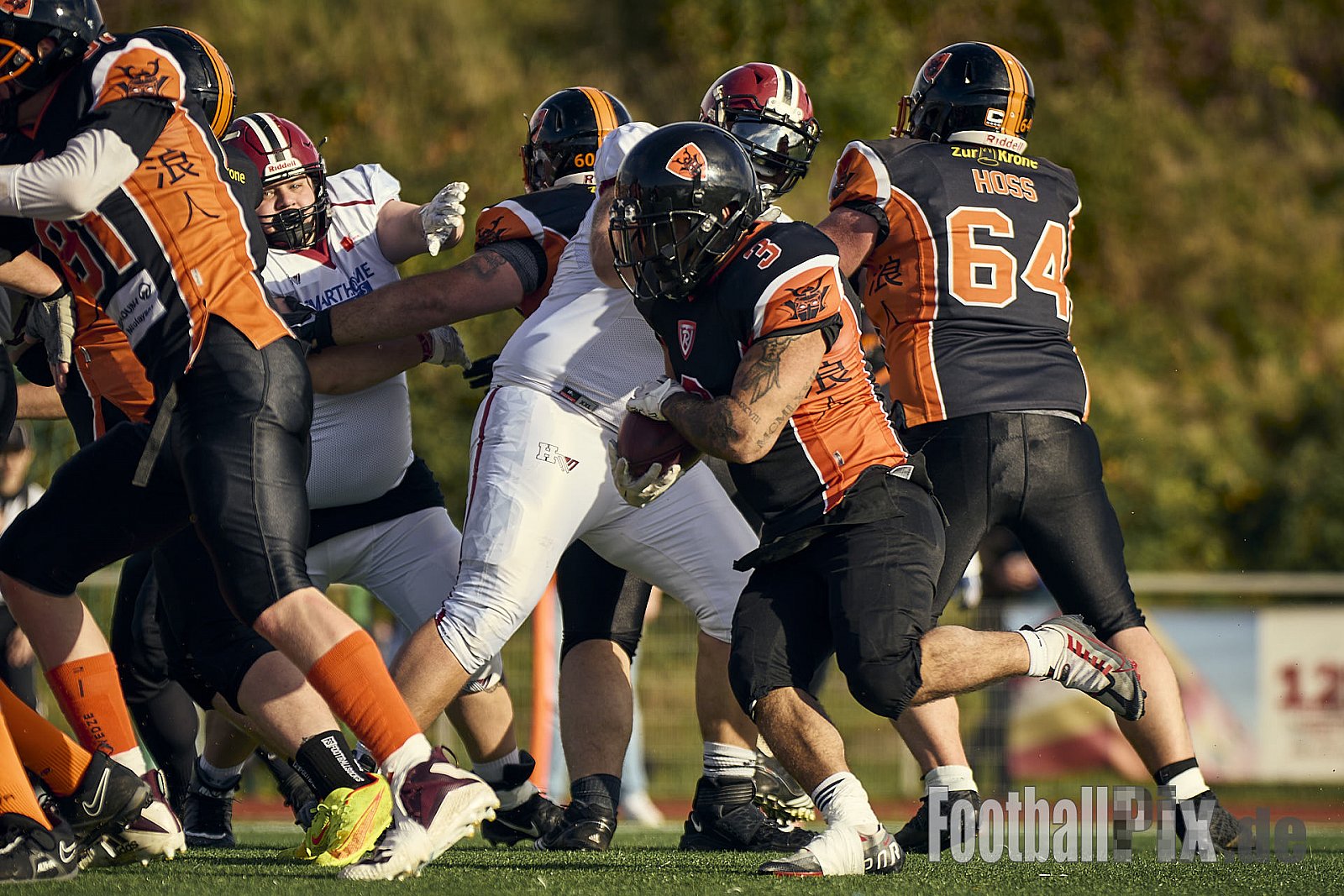AFCV LL NRW | Cologne Ronin vs. Iserlohn Titans | 19.10.2024 | Bezirkssportanlage Rodenkirchen, Sürther Straße, Michaelshoven, Rodenkirchen, Cologne, North Rhine-Westphalia, 50999, Germany | Punkte Endstand 29 : 42 | Bildnummer: 2024-10-19_0218 - CologneRoninVsIserlohnTitans