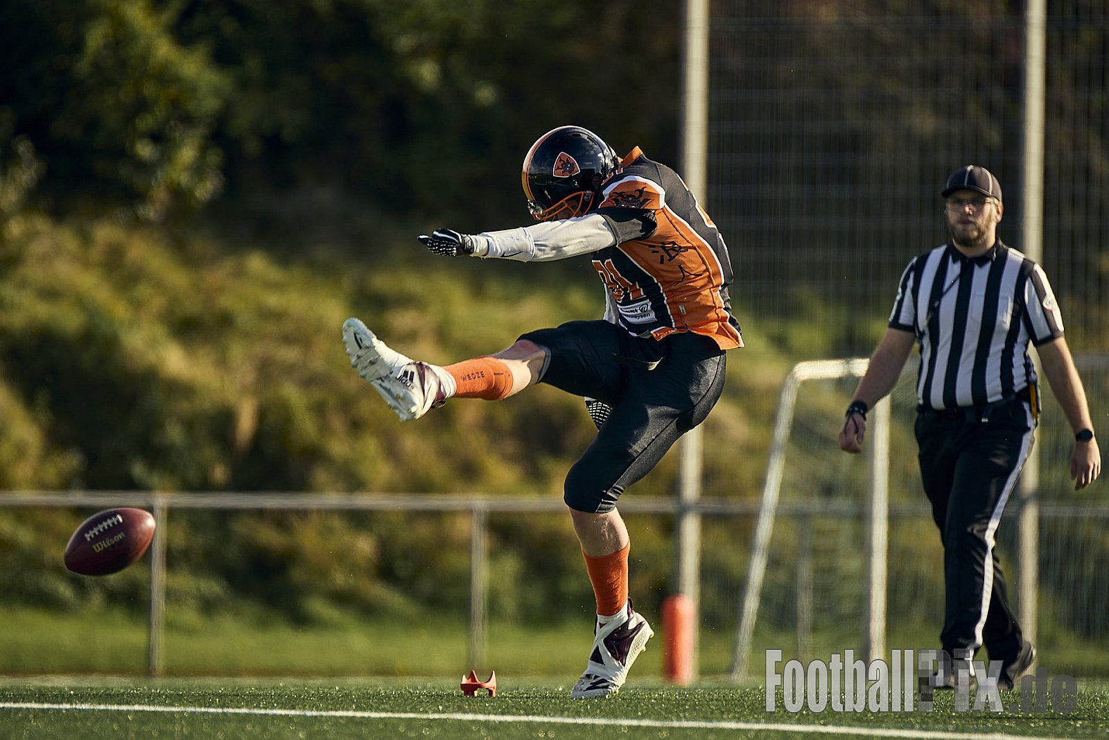 AFCV LL NRW | Cologne Ronin vs. Iserlohn Titans | 19.10.2024 | Bezirkssportanlage Rodenkirchen, Sürther Straße, Michaelshoven, Rodenkirchen, Cologne, North Rhine-Westphalia, 50999, Germany | Punkte Endstand 29 : 42 | Bildnummer: 2024-10-19_0232 - CologneRoninVsIserlohnTitans