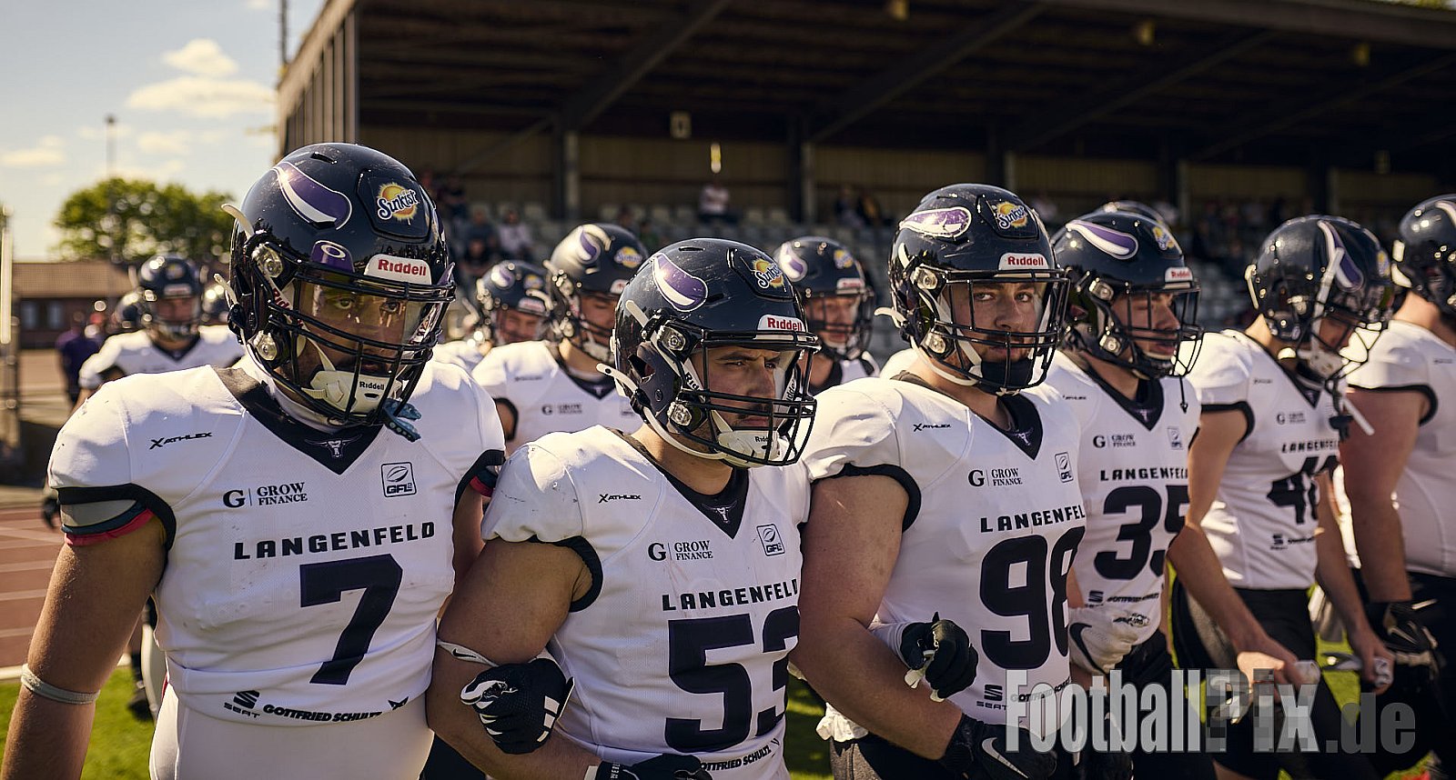 GFL | Merkur Bowl Düsseldorf Panther vs. Langenfeld Longhorns | 26.04.2025 |  | Punkte Endstand 34 : 06 | Bildnummer: 2025-04-26_0030 - MerkurBowlDPantherVsLagenfeldLonghorns
