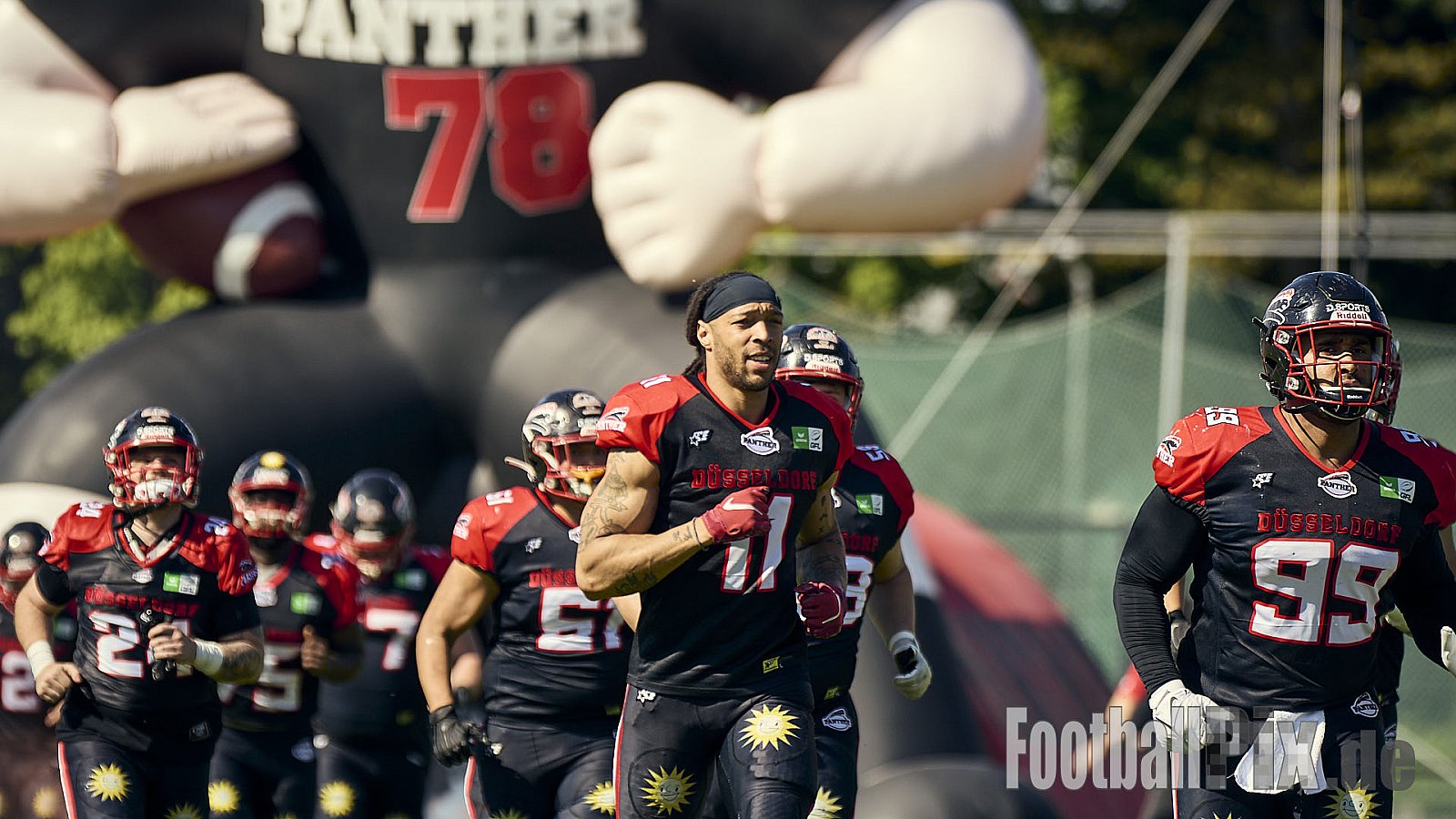GFL | Merkur Bowl Düsseldorf Panther vs. Langenfeld Longhorns | 26.04.2025 |  | Punkte Endstand 34 : 06 | Bildnummer: 2025-04-26_0060 - MerkurBowlDPantherVsLagenfeldLonghorns