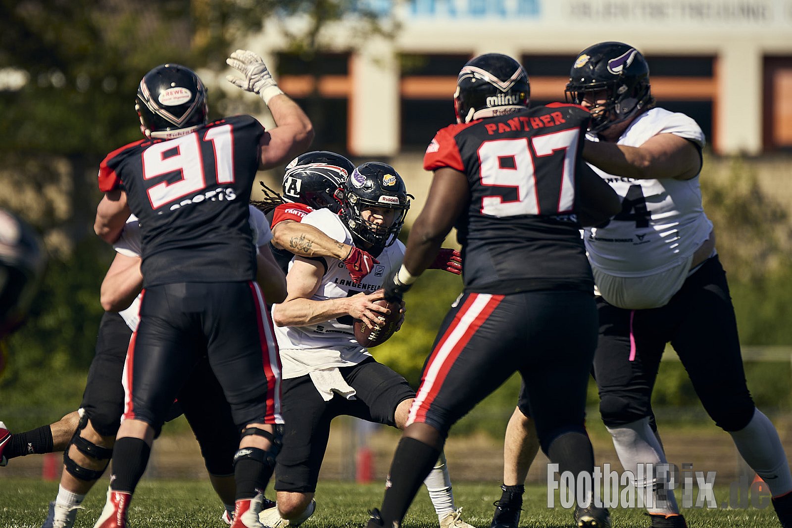 GFL | Merkur Bowl Düsseldorf Panther vs. Langenfeld Longhorns | 26.04.2025 |  | Punkte Endstand 34 : 06 | Bildnummer: 2025-04-26_0264 - MerkurBowlDPantherVsLagenfeldLonghorns