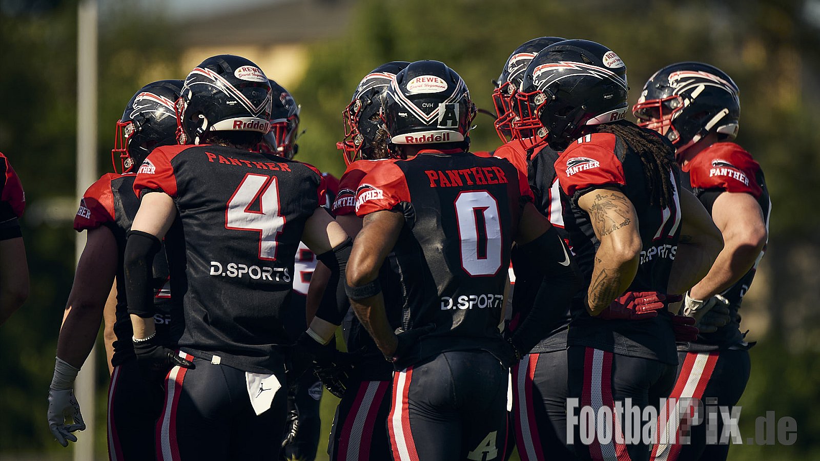 GFL | Merkur Bowl Düsseldorf Panther vs. Langenfeld Longhorns | 26.04.2025 |  | Punkte Endstand 34 : 06 | Bildnummer: 2025-04-26_0346 - MerkurBowlDPantherVsLagenfeldLonghorns