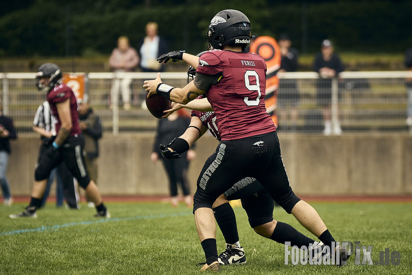 AFCV OL NRW | Remscheid Amboss vs. Wuppertal Greyhounds | 03.05.2025 | Stadion Reinshagen, Remscheid | Punkte Endstand 14 : 07 | Bildnummer: 2025-05-03_0155 - RemscheidAmbossVsWuppertalGreyhounds