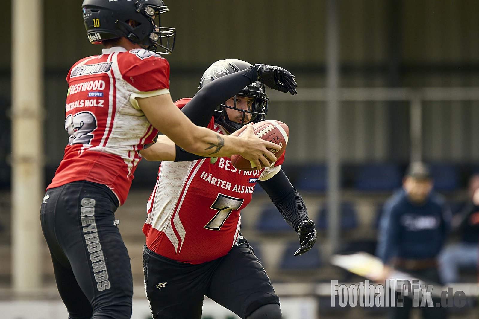 AFCV OL NRW | Wuppertal Greyhoundsr vs. Mönchengladbach Wolfpack | 25.05.2025 | SpA Gelber Sprung, Wuppertal | Punkte Endstand 21 : 08 | Bildnummer: 2025-05-25_0016 - WuppertalGreyhoundsVsMgWolfpack