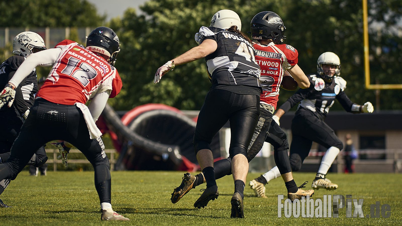 AFCV OL NRW | Wuppertal Greyhoundsr vs. Mönchengladbach Wolfpack | 25.05.2025 | SpA Gelber Sprung, Wuppertal | Punkte Endstand 21 : 08 | Bildnummer: 2025-05-25_0368 - WuppertalGreyhoundsVsMgWolfpack