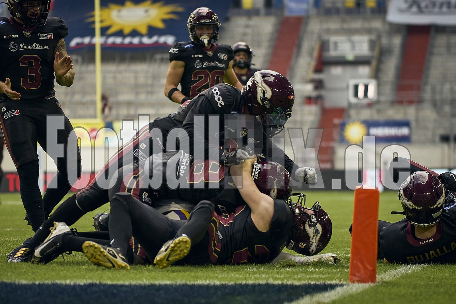 ELF | Vienna Vikings at Rhein Fire |  Punkte Endstand 21 : 08 | Merkur Spiel-Arena, Dusseldorf | 01.06.2025 | Bildnummer: 2025-06-01_0923 - ViennaVikingsAtRheinFire