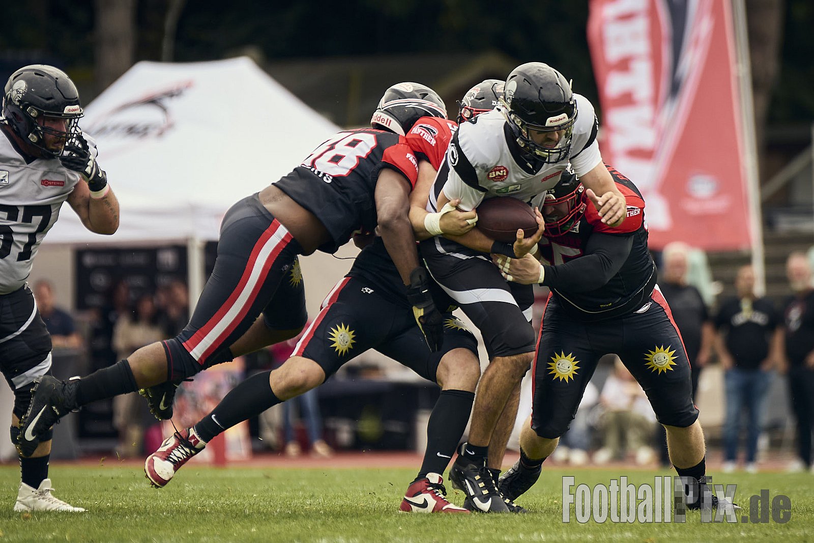 GFL | Düsseldorf Panther vs. Berlin Rebels |  Punkte Endstand 14 : 21 | Stadion Benrath, Dusseldorf | 15.06.2025
Job ID: 2025-06-15_0168 - DPantherVsBerlinRebels