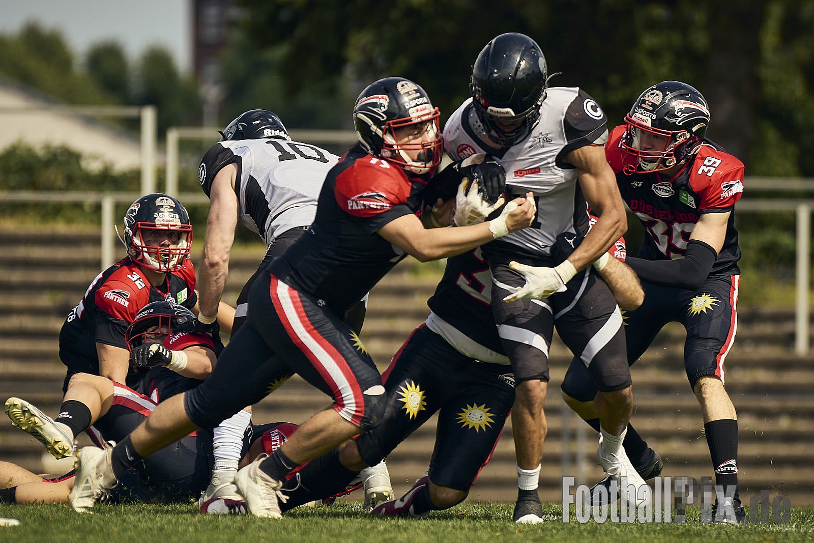 GFL | Düsseldorf Panther vs. Berlin Rebels |  Punkte Endstand 14 : 21 | Stadion Benrath, Dusseldorf | 15.06.2025
Job ID: 2025-06-15_0569 - DPantherVsBerlinRebels