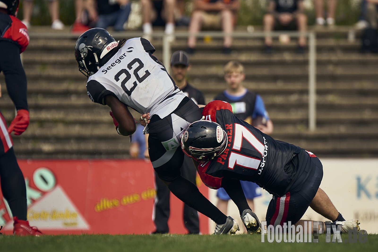 GFL | Düsseldorf Panther vs. Berlin Rebels |  Punkte Endstand 14 : 21 | Stadion Benrath, Dusseldorf | 15.06.2025
Job ID: 2025-06-15_0593 - DPantherVsBerlinRebels