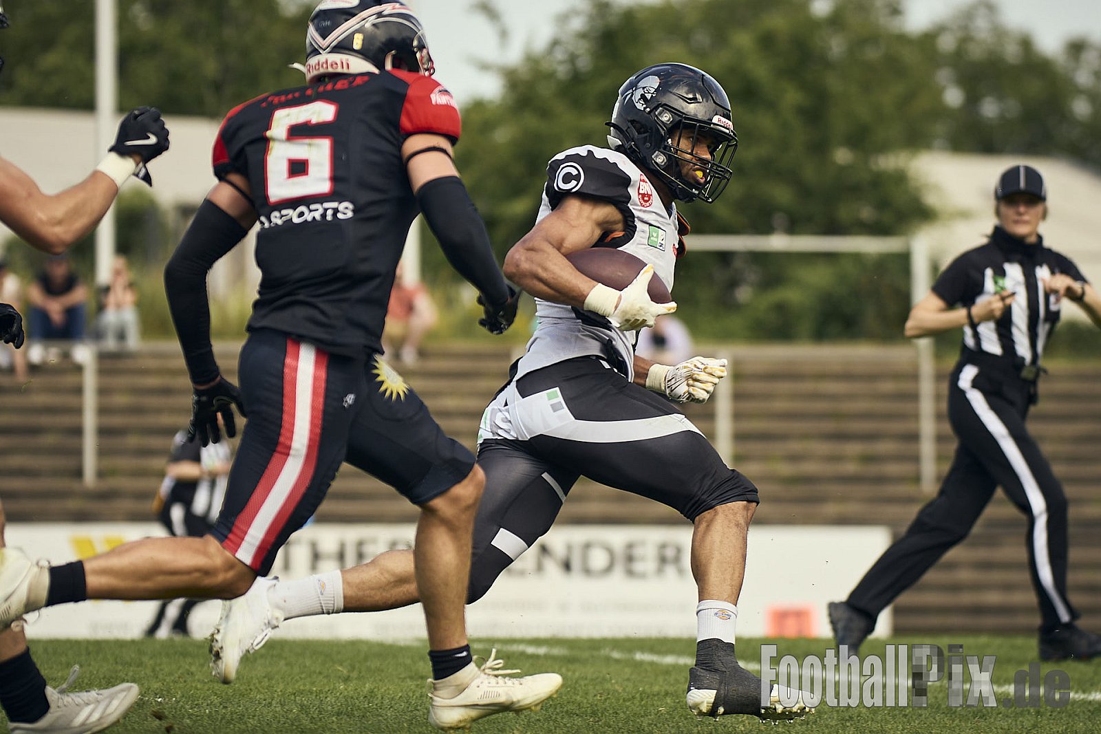GFL | Düsseldorf Panther vs. Berlin Rebels |  Punkte Endstand 14 : 21 | Stadion Benrath, Dusseldorf | 15.06.2025
Job ID: 2025-06-15_0765 - DPantherVsBerlinRebels