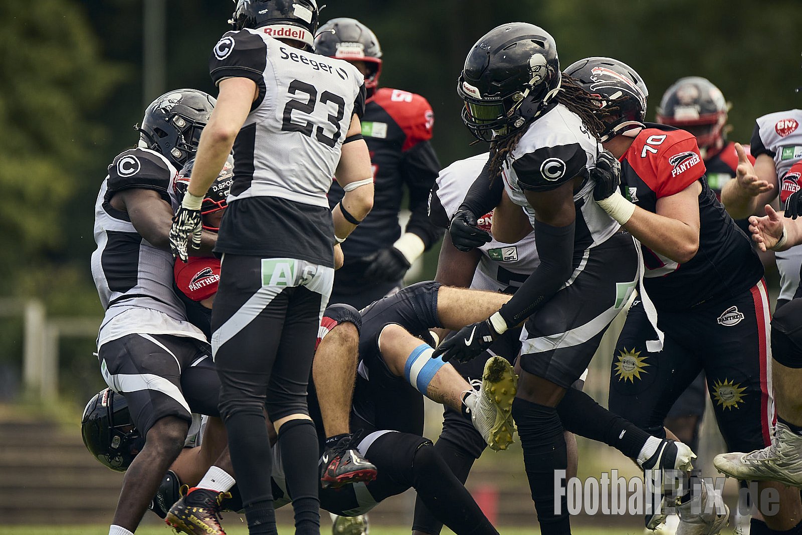 GFL | Düsseldorf Panther vs. Berlin Rebels |  Punkte Endstand 14 : 21 | Stadion Benrath, Dusseldorf | 15.06.2025
Job ID: 2025-06-15_0842 - DPantherVsBerlinRebels