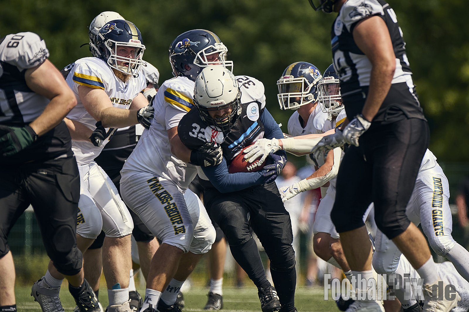 AFCV OL NRW | Dortmund Giants vs. Mönchengladbach Wolfpack |  Punkte Endstand 07 : 33 | Hoeschpark, Dortmund | 21.06.2025 | Job ID: 2025-06-21_0191 - DortmundGiantsVsMgWolfpack