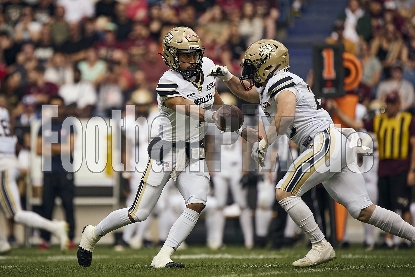 #7 Jakeb Sullivan, Quarterback, Berlin Thunder | ELF | Berlin Thunder at Rhein Fire |  Punkte Endstand 07 : 69 | Schauinsland-Reisen-Arena, Duisburg | 27.07.2025 - BerlinThunderAtRheinFire