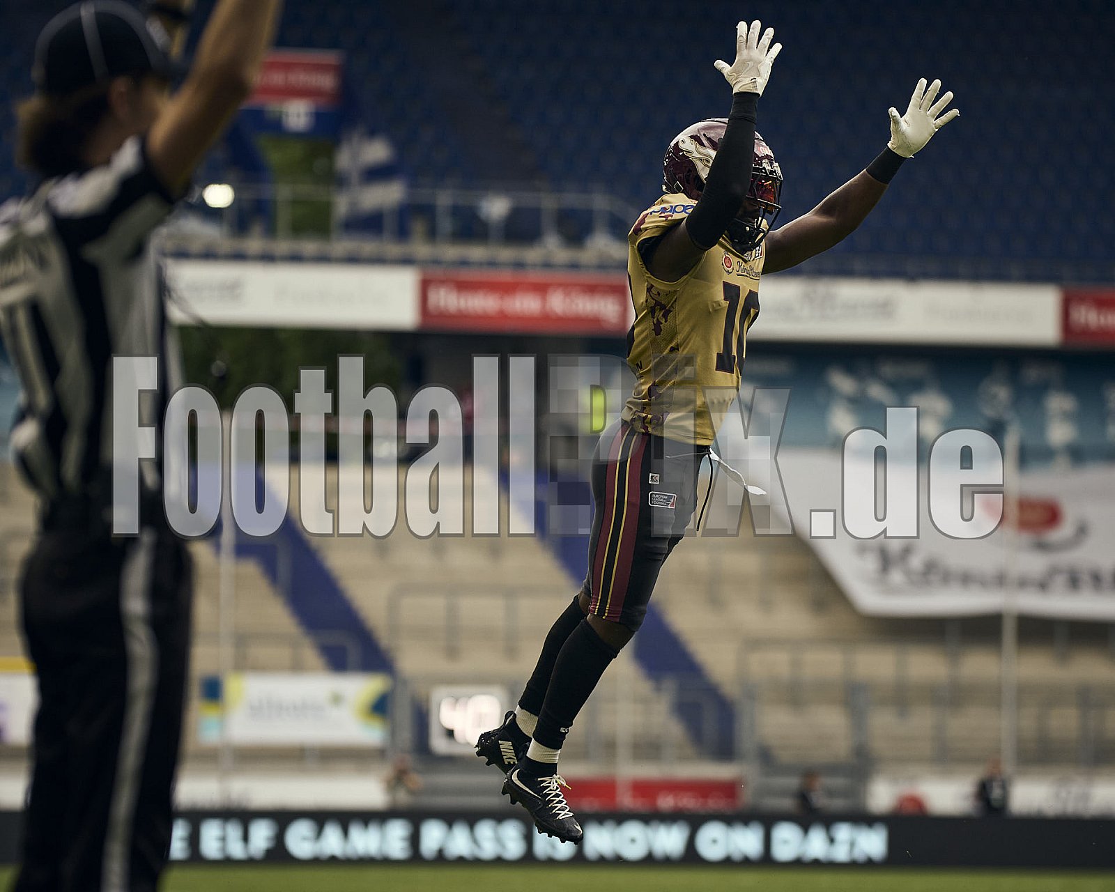 #10 Harlan Kwofie, Wide Receiver, Rhein Fire | ELF | Berlin Thunder at Rhein Fire |  Punkte Endstand 07 : 69 | Schauinsland-Reisen-Arena, Duisburg | 27.07.2025 - BerlinThunderAtRheinFire