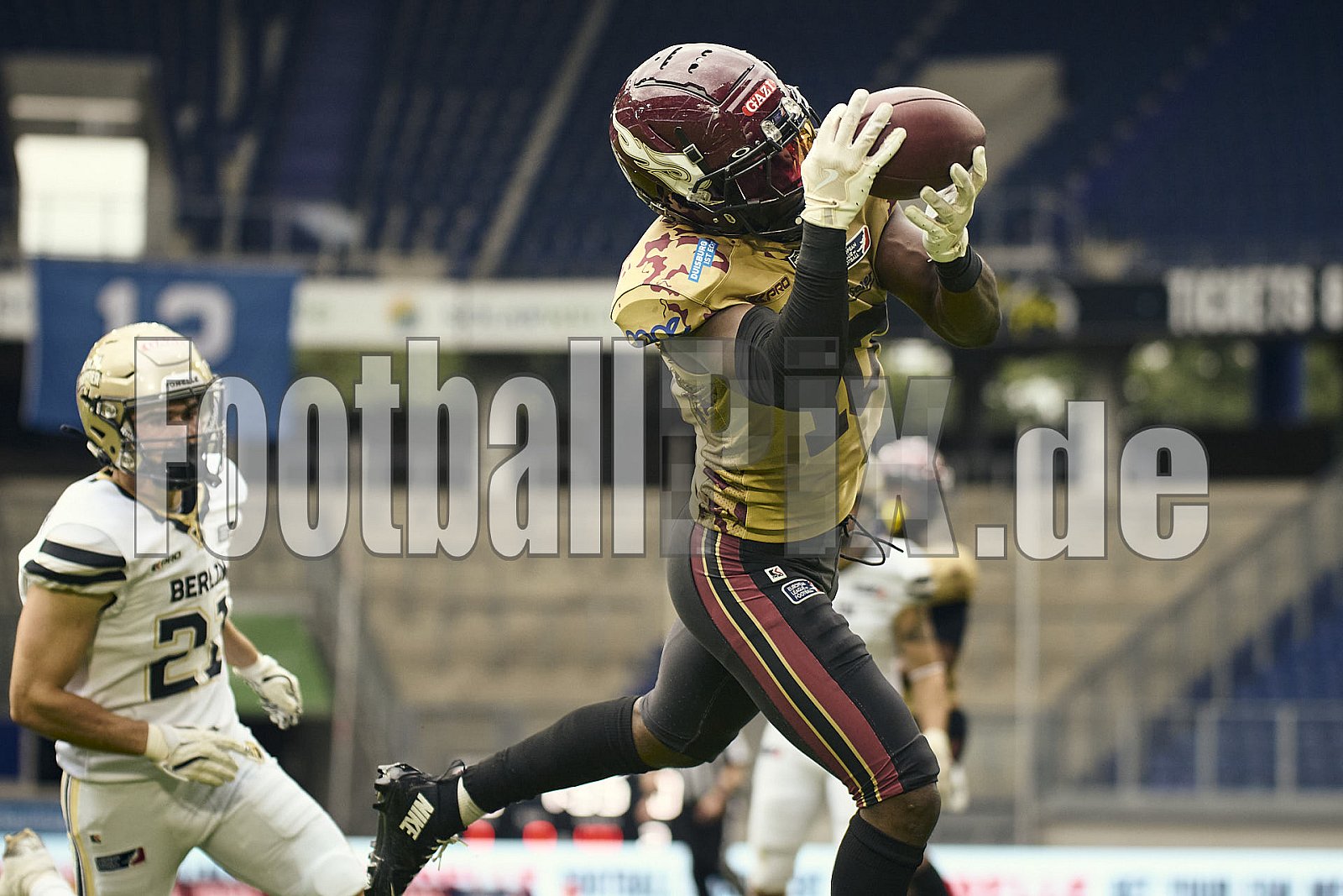 #10 Harlan Kwofie, Wide Receiver, Rhein Fire | ELF | Berlin Thunder at Rhein Fire |  Punkte Endstand 07 : 69 | Schauinsland-Reisen-Arena, Duisburg | 27.07.2025 - BerlinThunderAtRheinFire