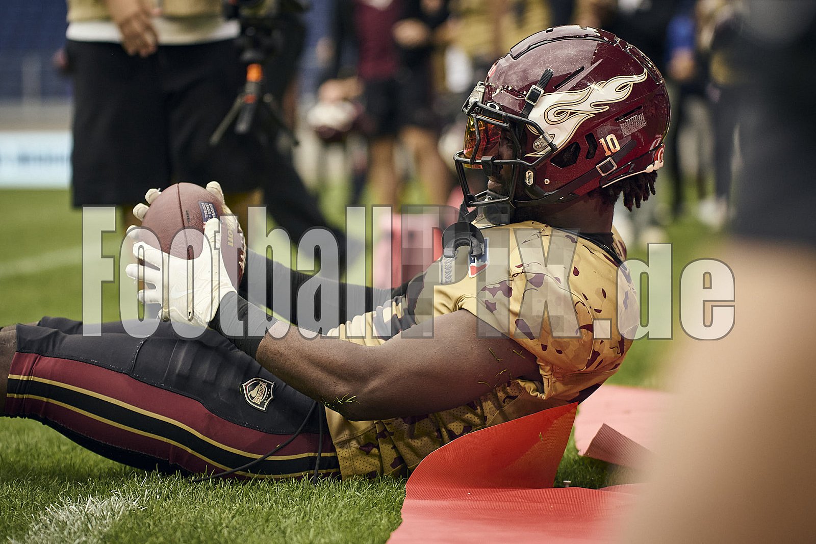#10 Harlan Kwofie, Wide Receiver, Rhein Fire | ELF | Berlin Thunder at Rhein Fire |  Punkte Endstand 07 : 69 | Schauinsland-Reisen-Arena, Duisburg | 27.07.2025 - BerlinThunderAtRheinFire