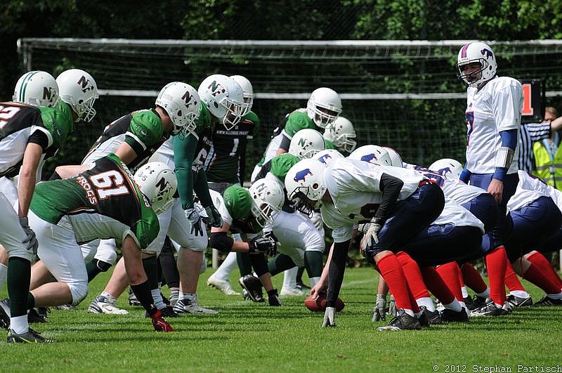 12.05.2012 Neuss Frogs vs. Kreis Heinsberg Bisons (28:6) 