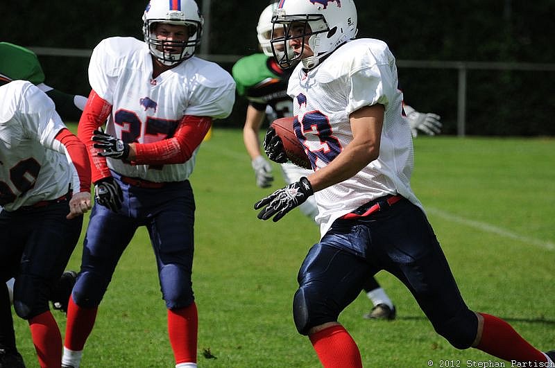 12.05.2012 Neuss Frogs vs. Kreis Heinsberg Bisons (28:6) 