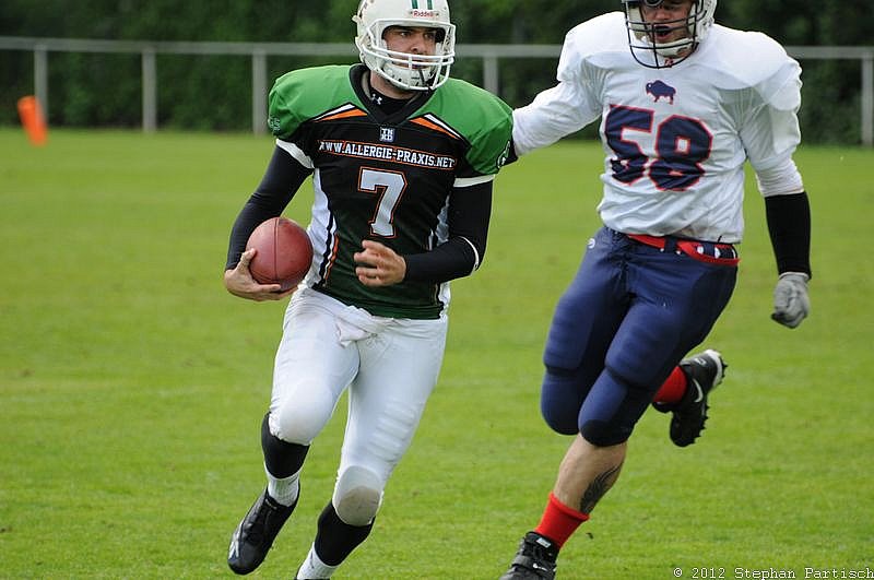 12.05.2012 Neuss Frogs vs. Kreis Heinsberg Bisons (28:6) 