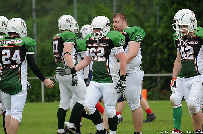 12.05.2012 Neuss Frogs vs. Kreis Heinsberg Bisons (28:6) 